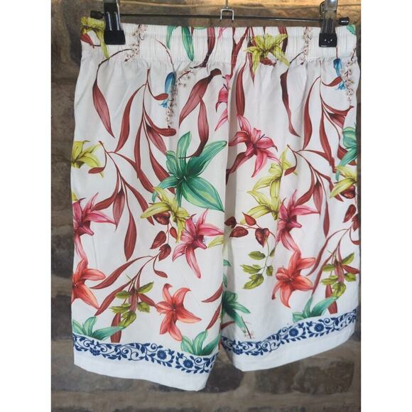 Eternity Shorts White Floral Print Lightweight Girl's Size 10/12 Drawstring - Picture 4 of 12